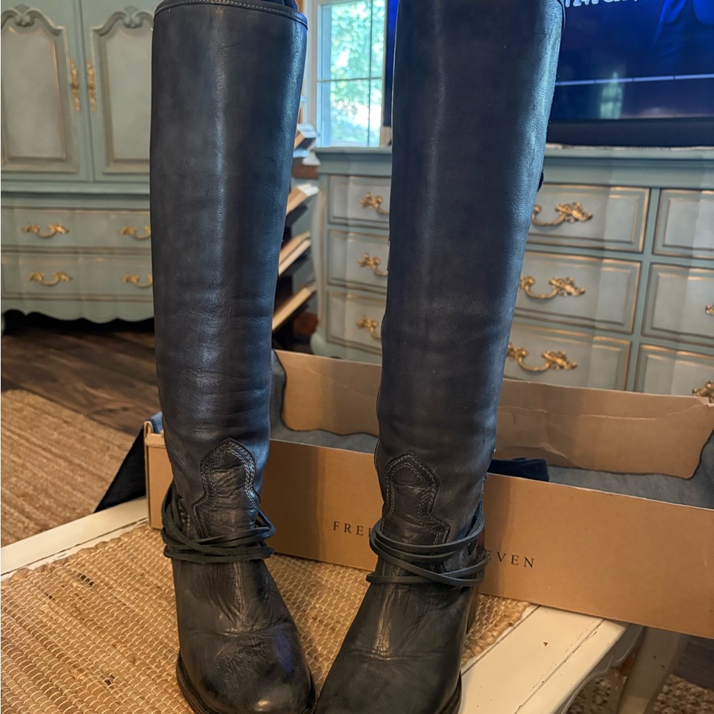 Freebird By Steven Coal Boots in black - Picture 4 of 15